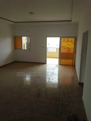 2chbre Chambre et salon dans Construction Experte, Bingerville à Louer