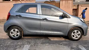 Kia Picanto 2016 Blanc cassé