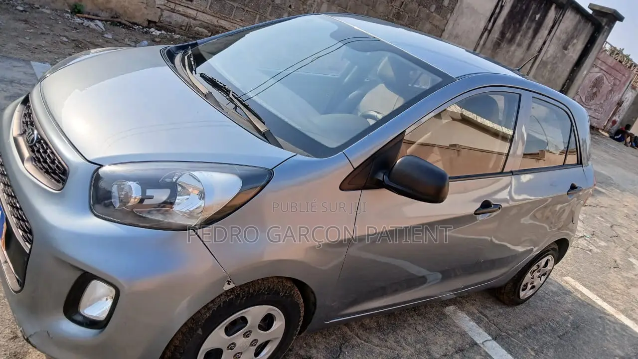 Kia Picanto 2016 Blanc cassé