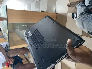 Ordinateur De Bureau HP EliteDesk 800 G4 256GB Intel Core I5 HDD 1T