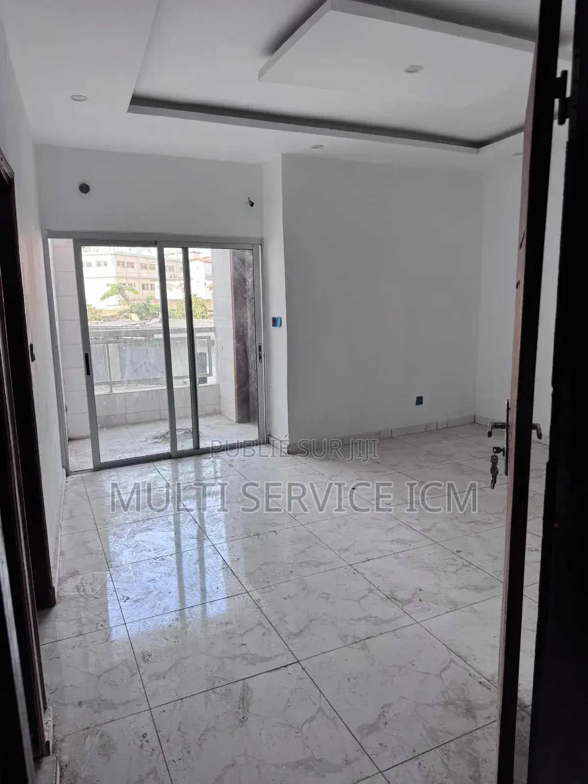 4chbre Appartement partagé dans Icm, Cocody à Louer