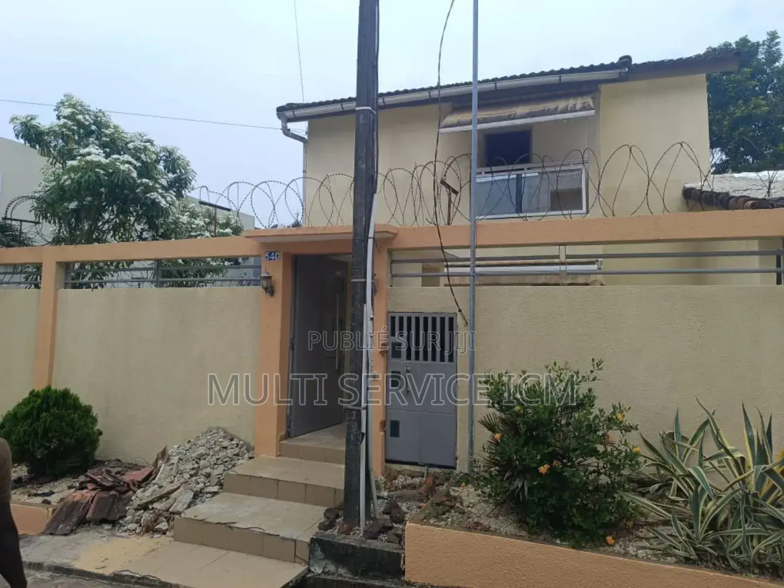 4chbre Duplex dans Icm, Cocody à Louer