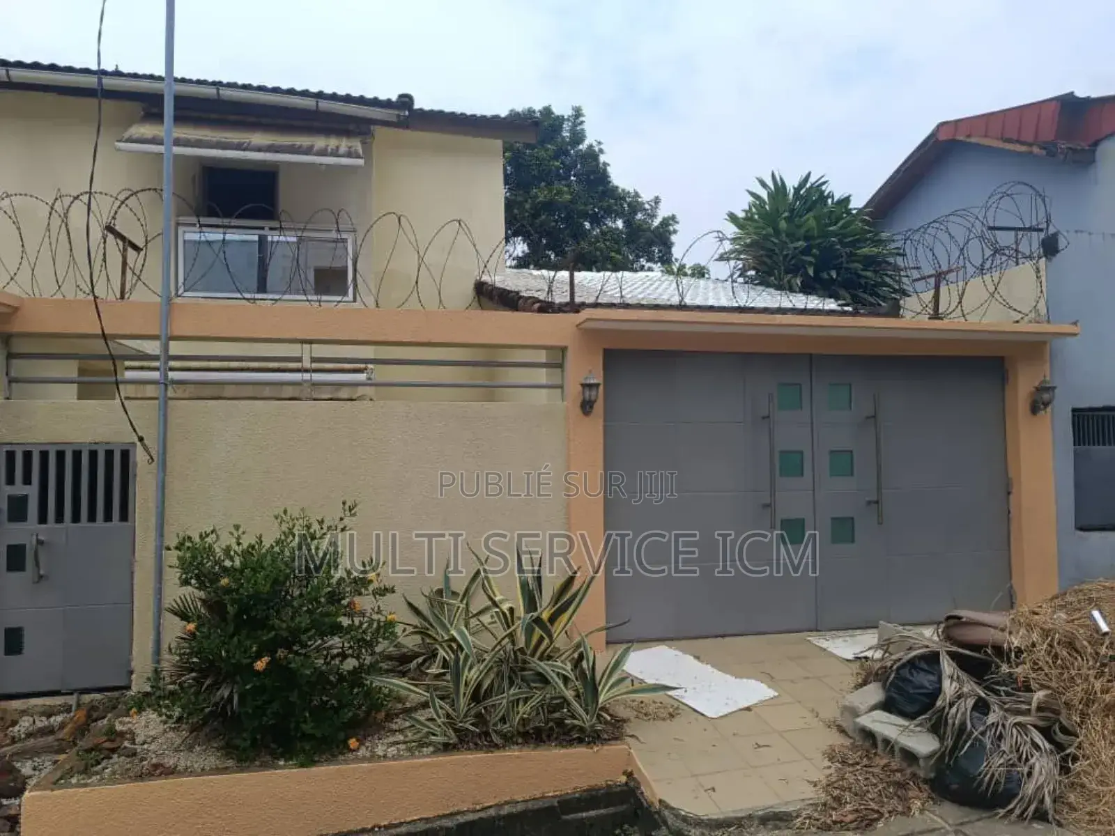 4chbre Duplex dans Icm, Cocody à Louer