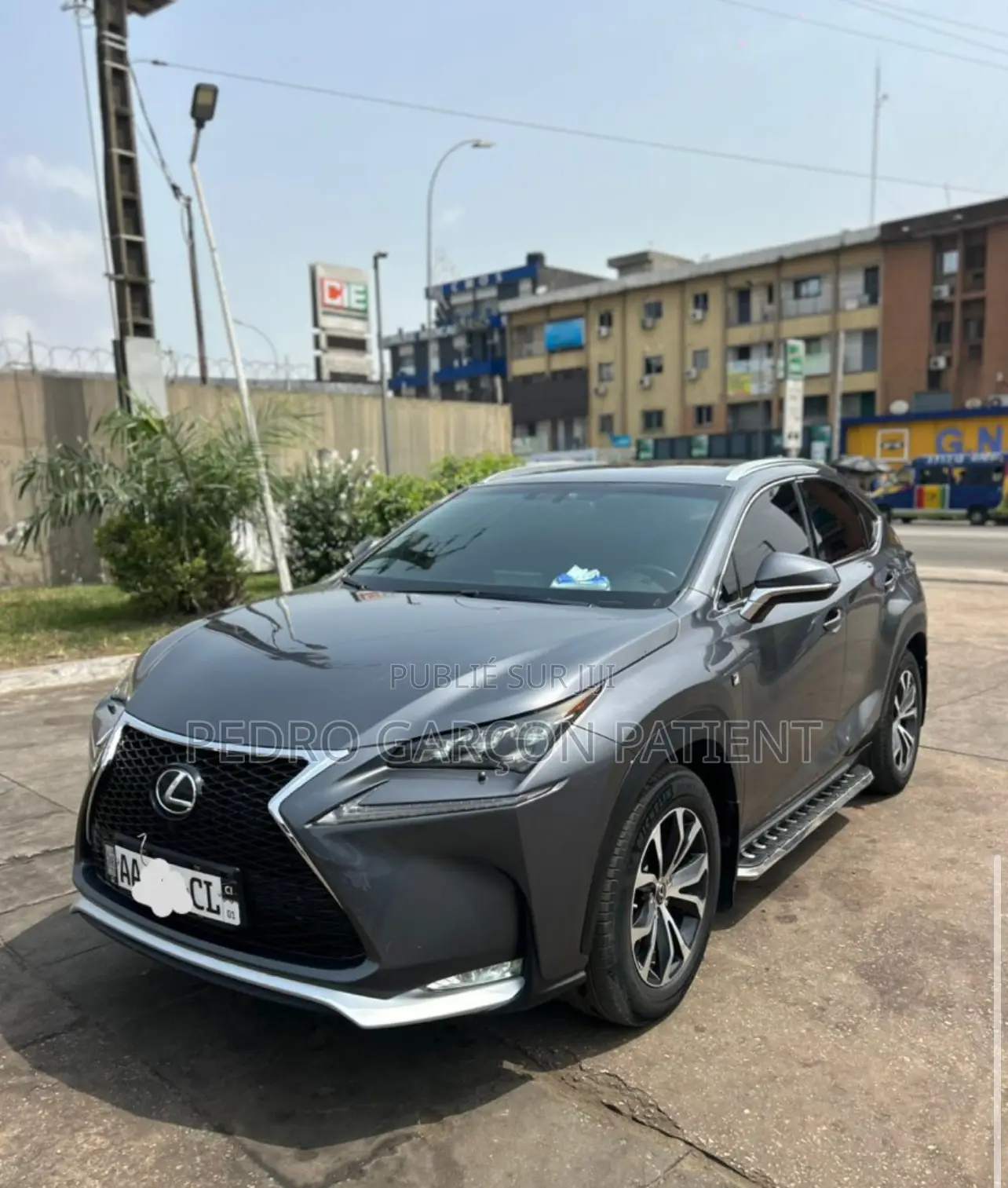 Lexus NX 2018 Gris