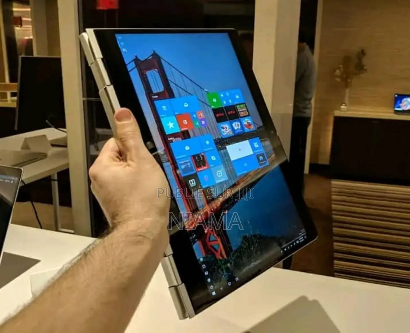 New HP EliteBook X360 1030 16GB Intel Core I5 SSD 512GB