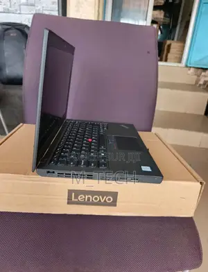 Ordinateur Portable Lenovo ThinkPad X260 8GB Intel Core I5 SSD 256GB