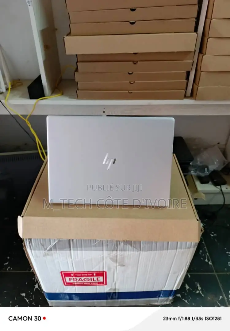 Ordinateur portable HP EliteBook 830 G5 16GB Intel Core i5 SSD 512GB