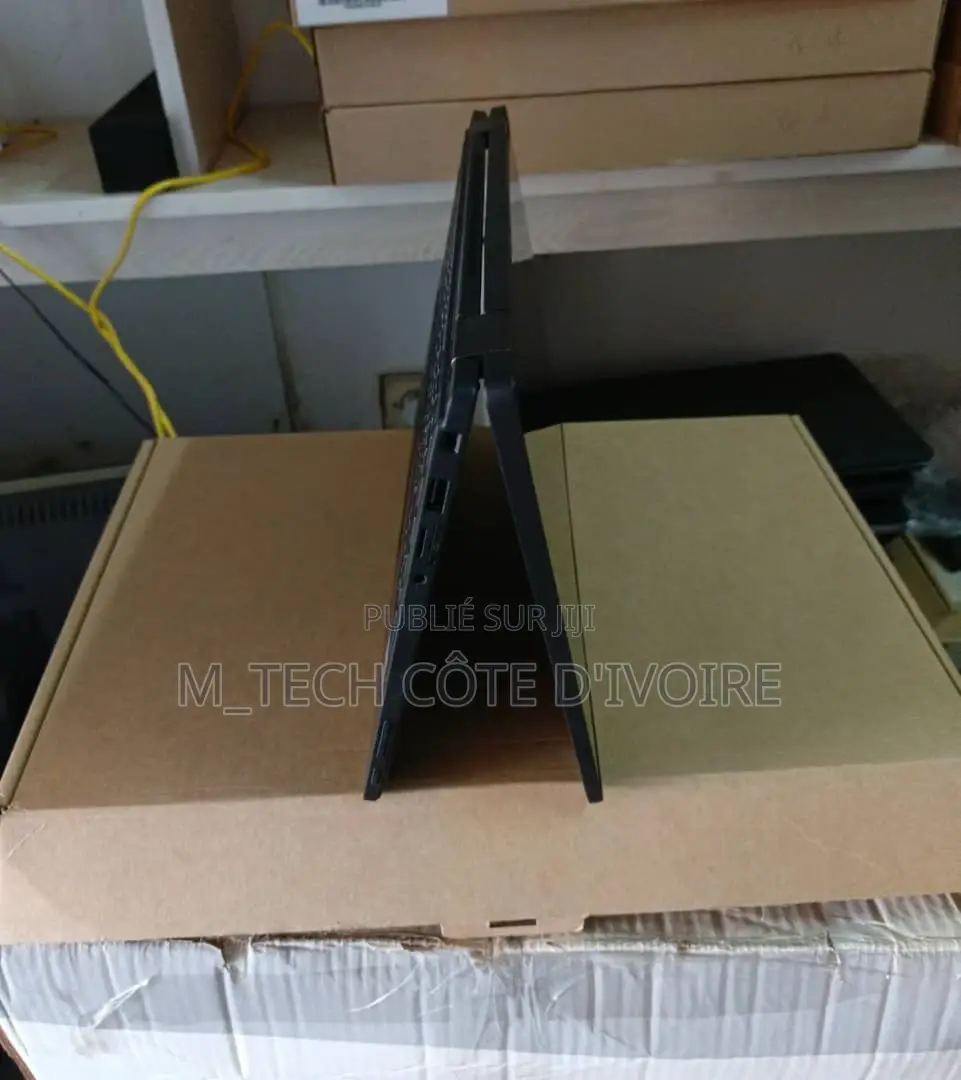 Ordinateur portable Dell Latitude 7390 8GB Intel Core i5 SSD 256GB