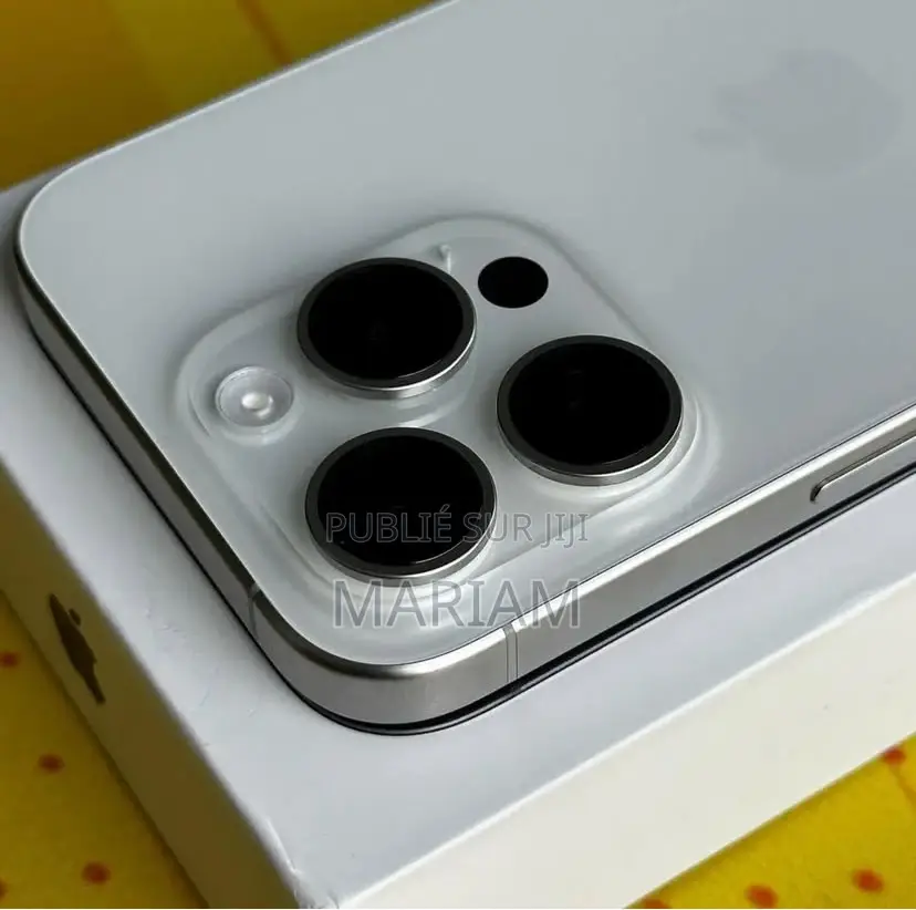 New Apple iPhone 15 Pro 128 GB Autre
