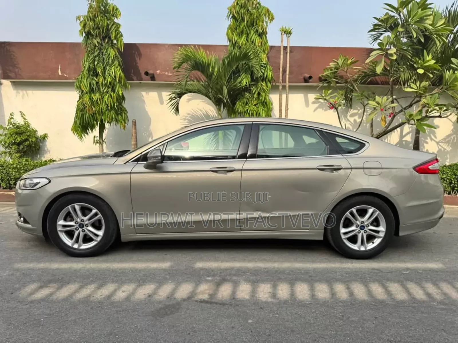 Ford Fusion S FWD 2017 Marron