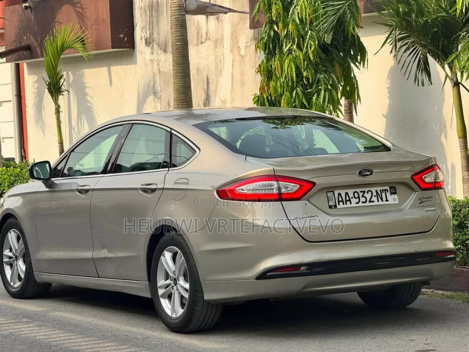 Ford Fusion S FWD 2017 Marron