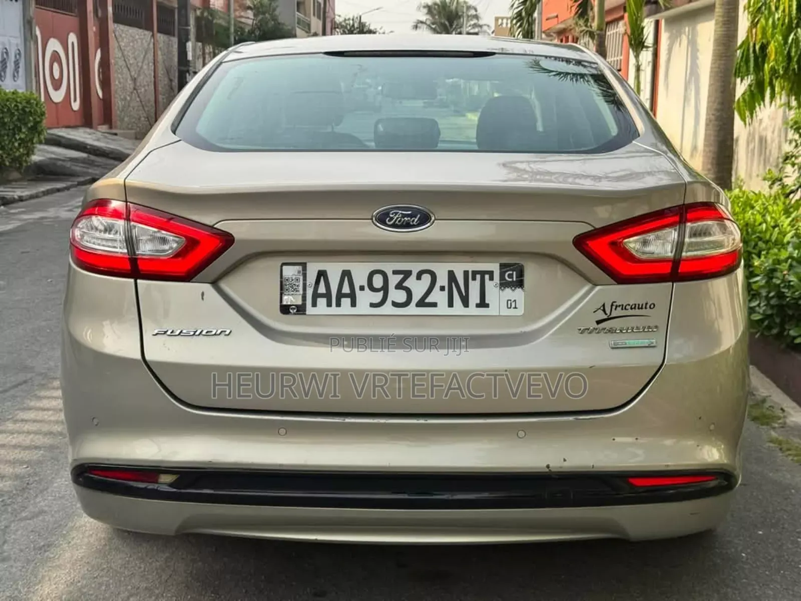 Ford Fusion S FWD 2017 Marron