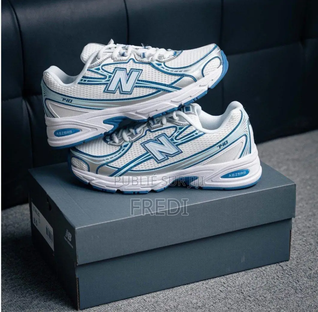 Sneakers New Balance 740