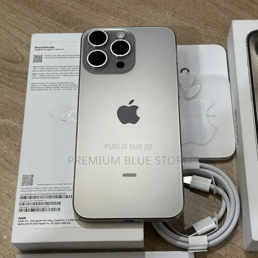 Neuf Apple iPhone 15 Pro Max 256 GB Autre