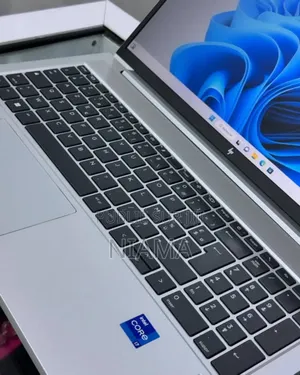 New HP EliteBook 655 G9 16GB Intel Core I5 SSD 512GB