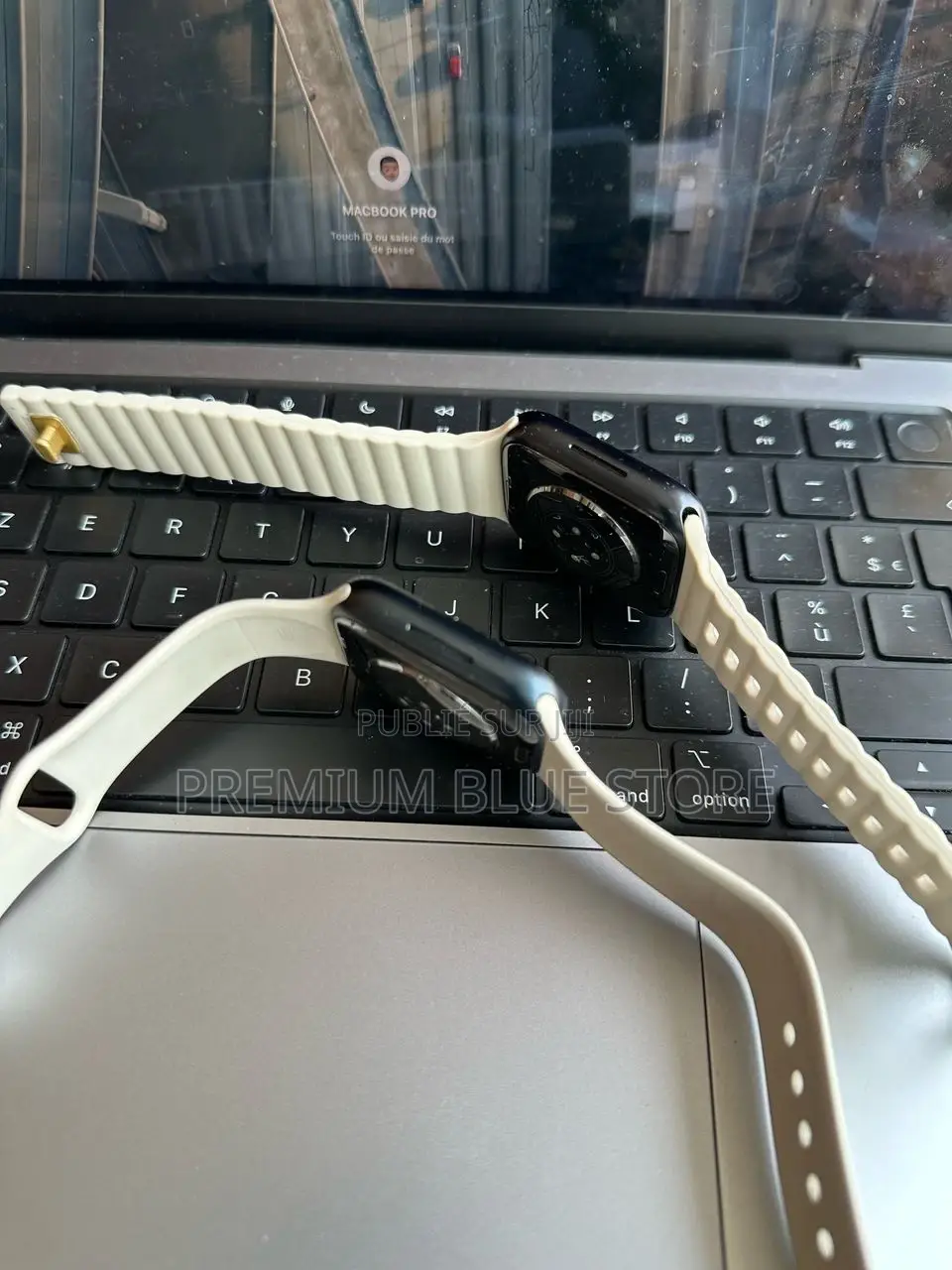 Apple Watch Série 9 45mm Quasi Neuf Importés