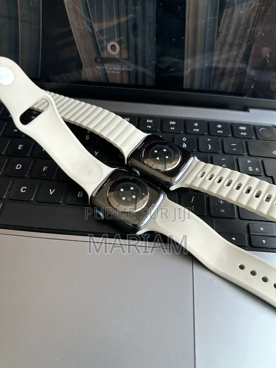 Apple Watch Série 9 45mm Quasi Neuf Importés