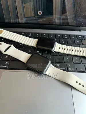 Apple Watch Série 9 45mm Quasi Neuf Importés