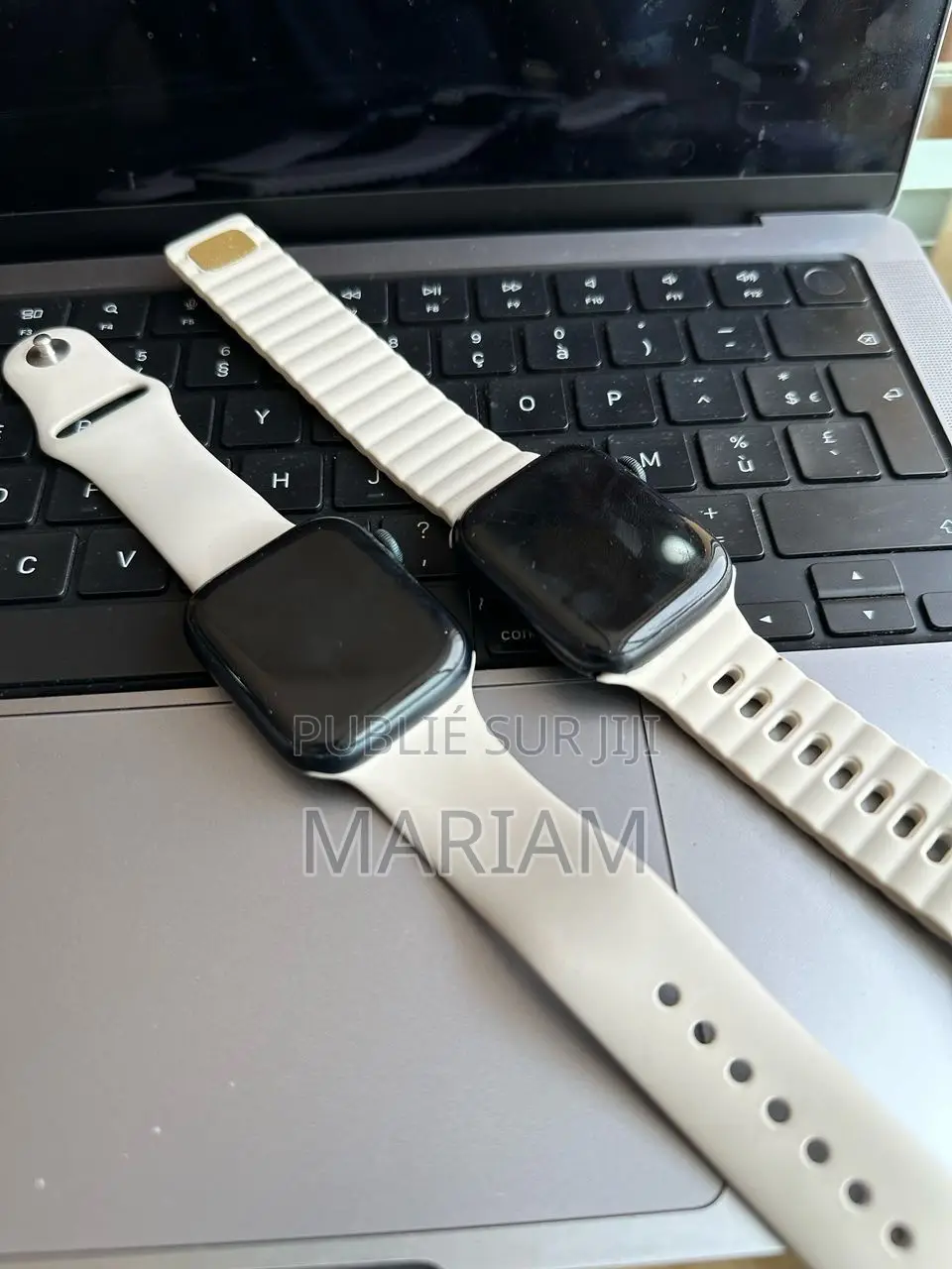 Apple Watch Série 9 45mm Quasi Neuf Importés