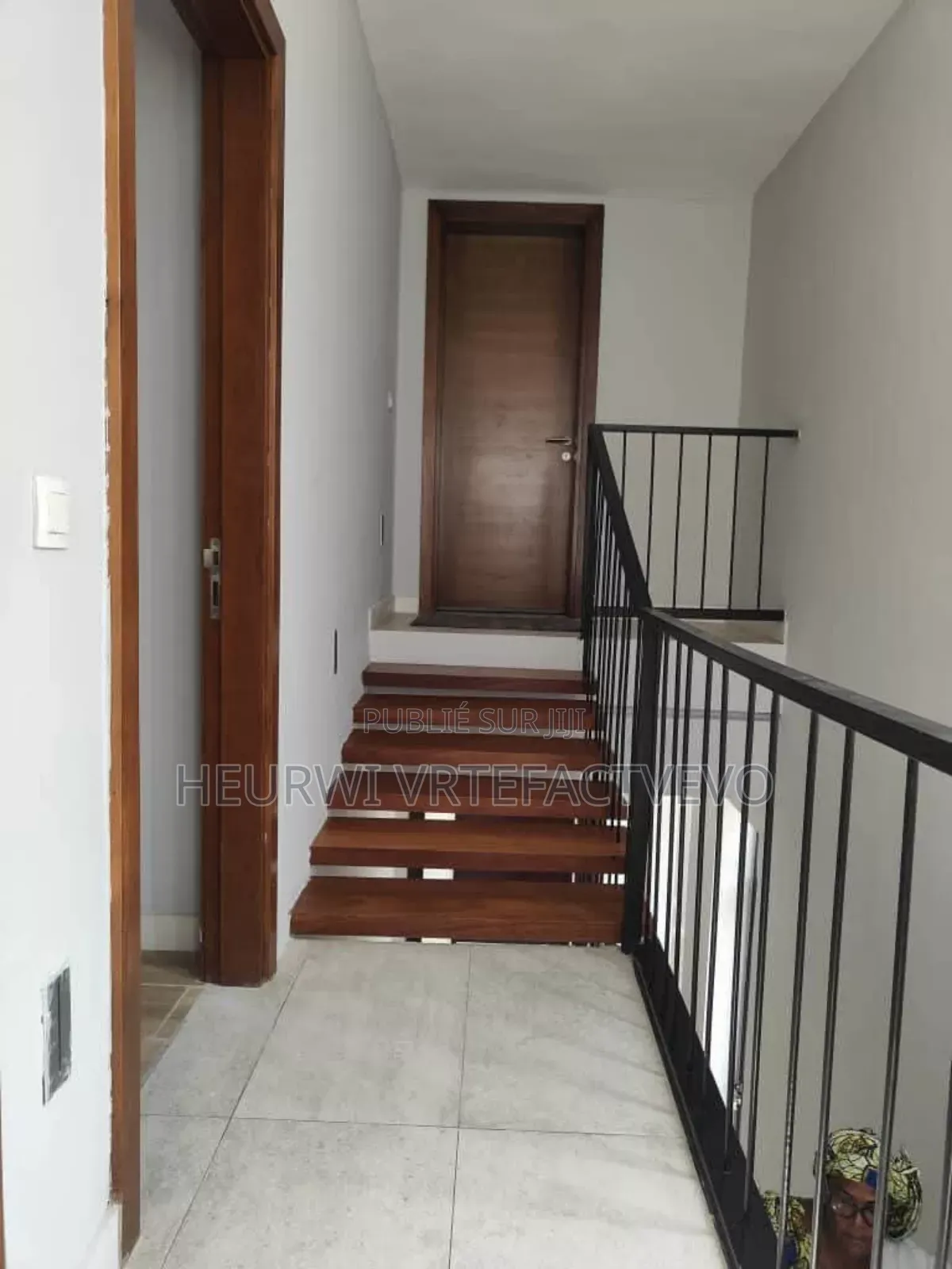 5chbre Duplex dans Yozalem, Cocody à Vendre