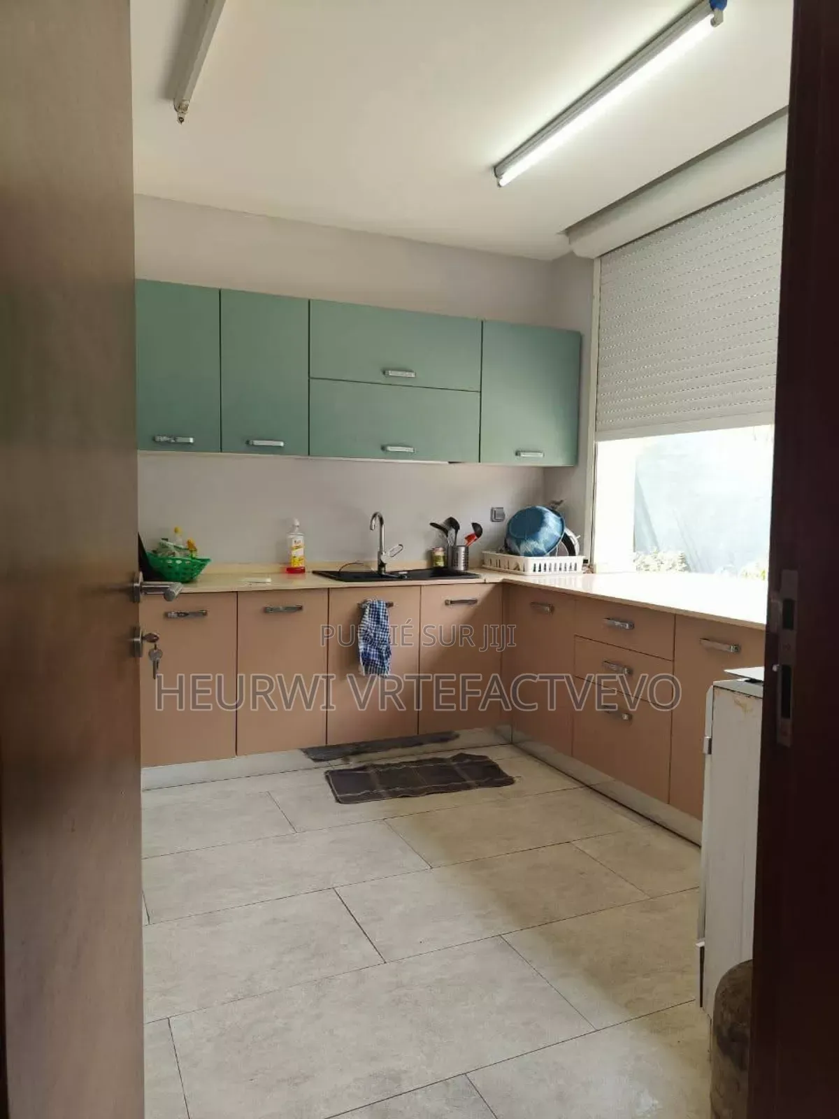 5chbre Duplex dans Yozalem, Cocody à Vendre