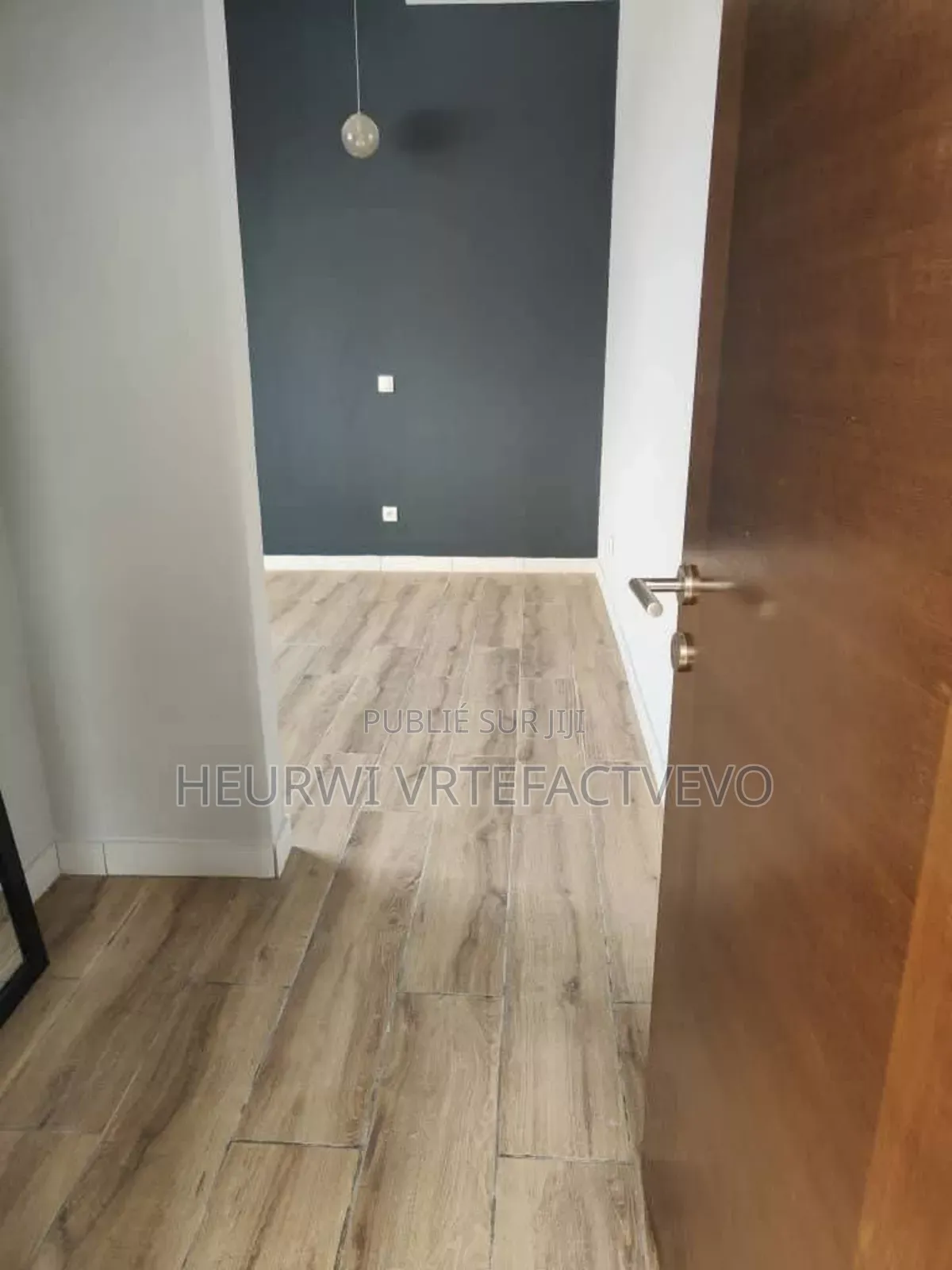 5chbre Duplex dans Yozalem, Cocody à Vendre