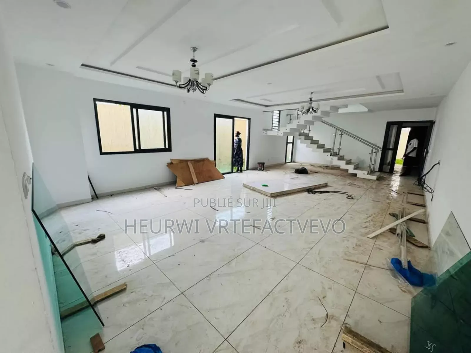 5chbre Duplex dans Yozalem, Cocody à Vendre