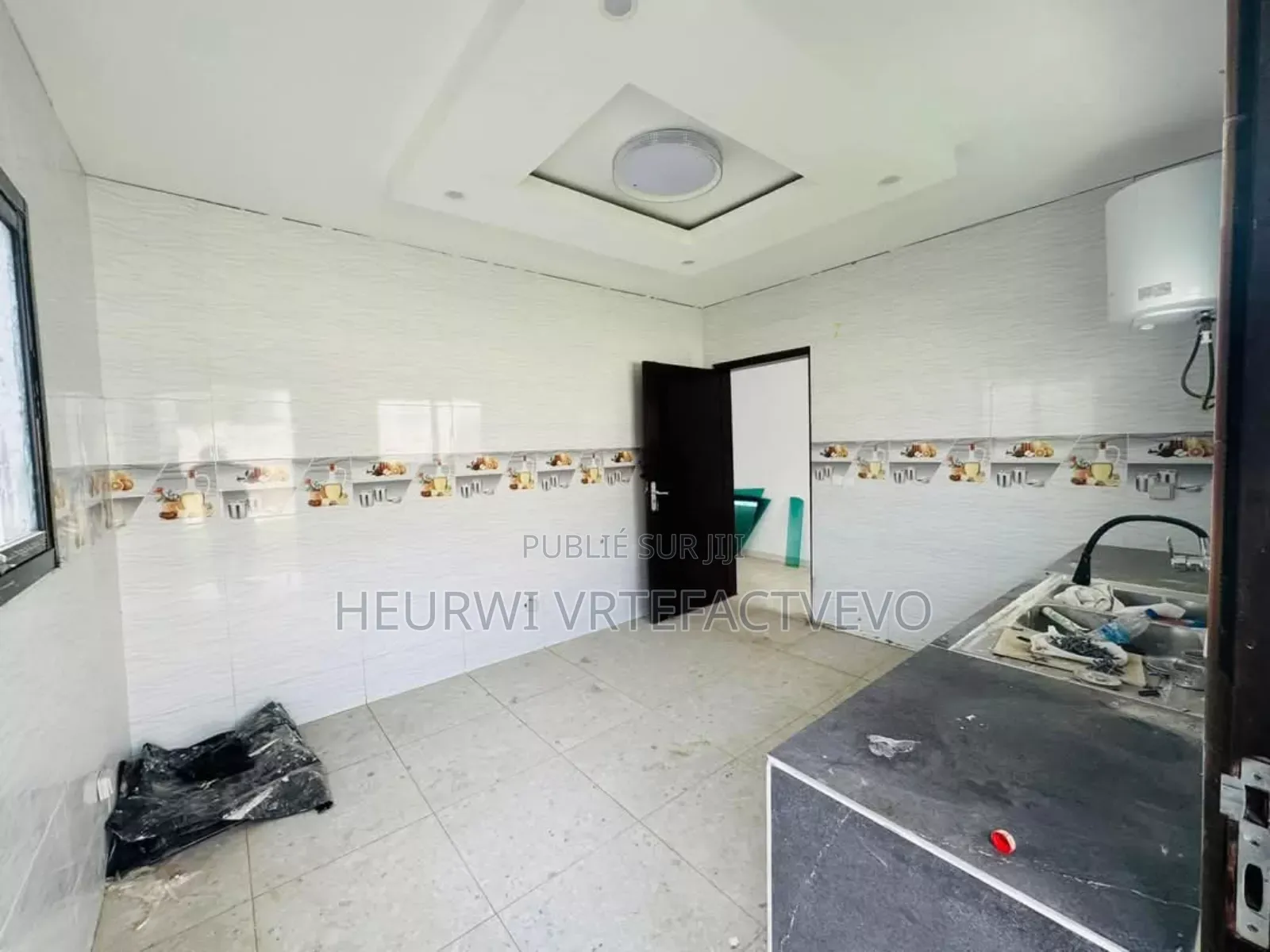 5chbre Duplex dans Yozalem, Cocody à Vendre