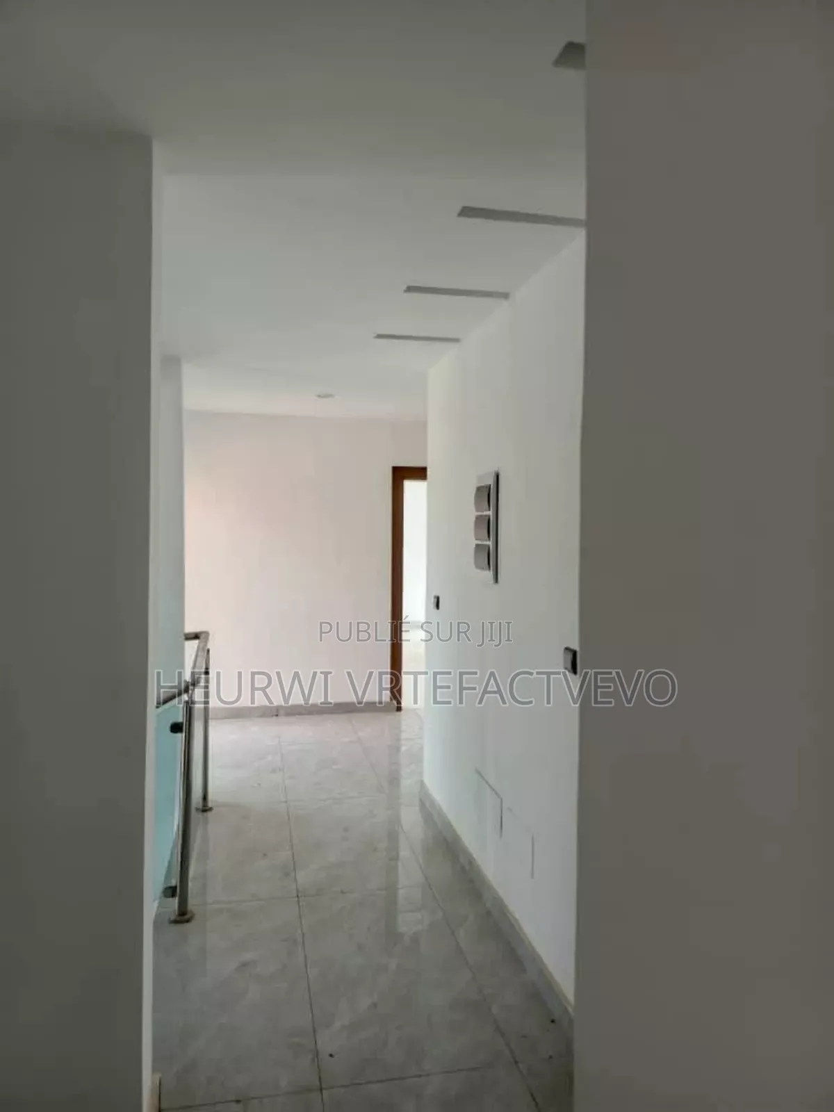 2chbre Duplex dans Yozalem, Cocody à Louer
