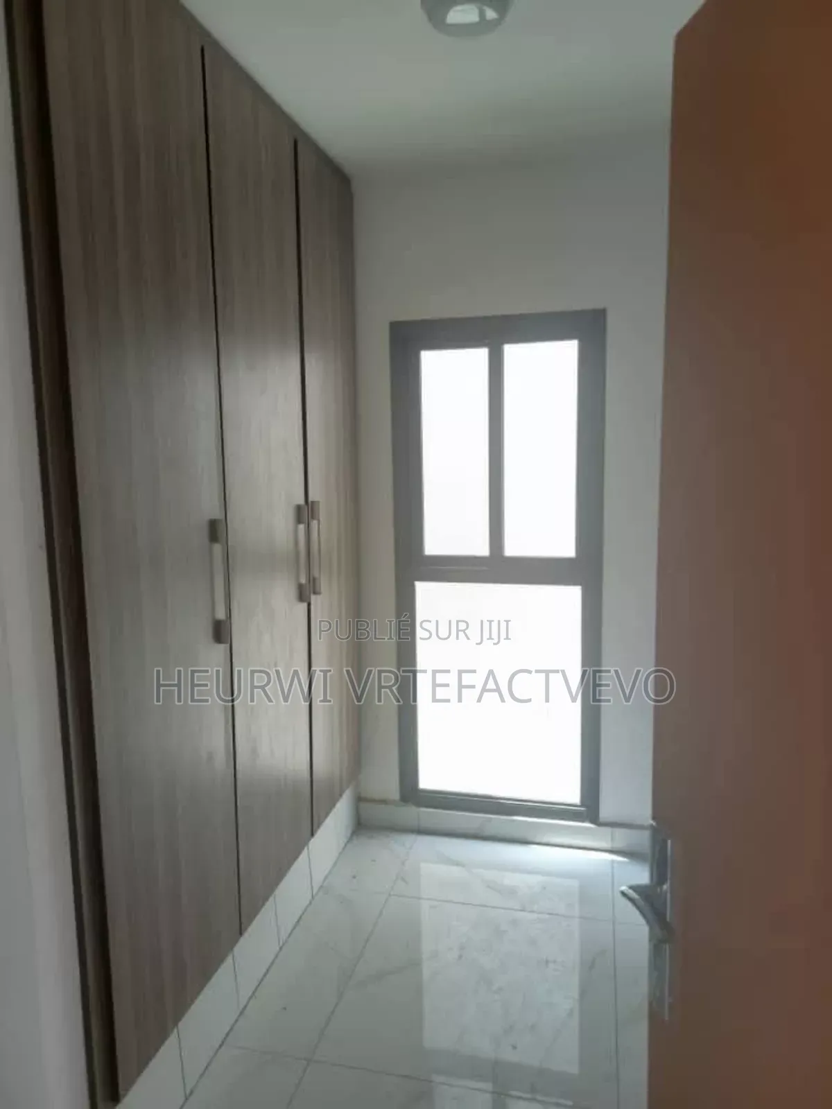 2chbre Duplex dans Yozalem, Cocody à Louer