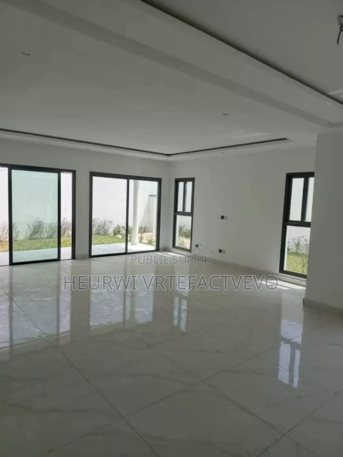2chbre Duplex dans Yozalem, Cocody à Louer