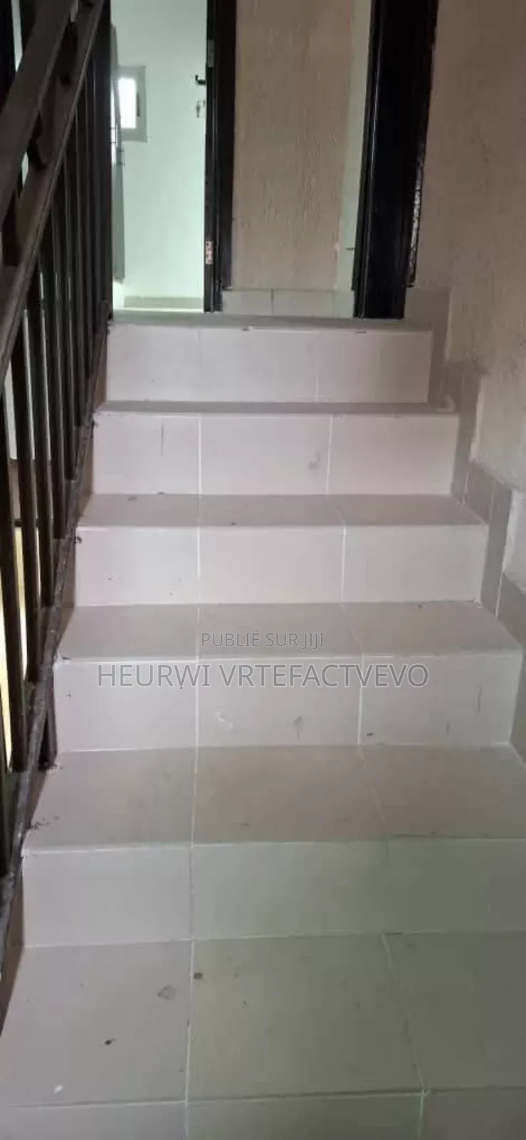 5chbre Duplex dans Yozalem, Cocody à Vendre