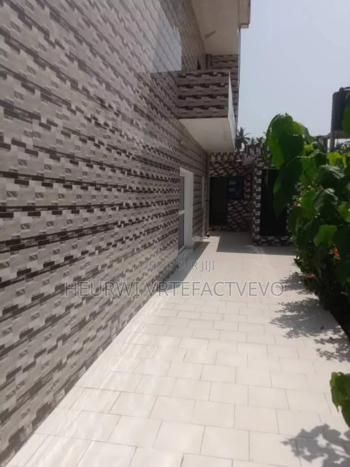 5chbre Duplex dans Yozalem, Cocody à Vendre