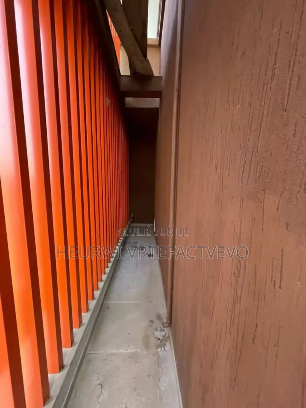 5chbre Duplex dans Yozalem, Cocody à Vendre