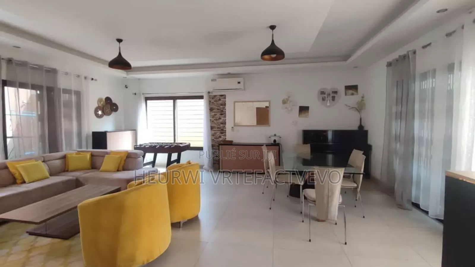 Furnished 4chbre Duplex dans Yozalem, Cocody à Vendre