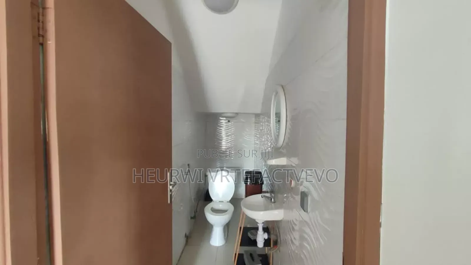 Furnished 4chbre Duplex dans Yozalem, Cocody à Vendre