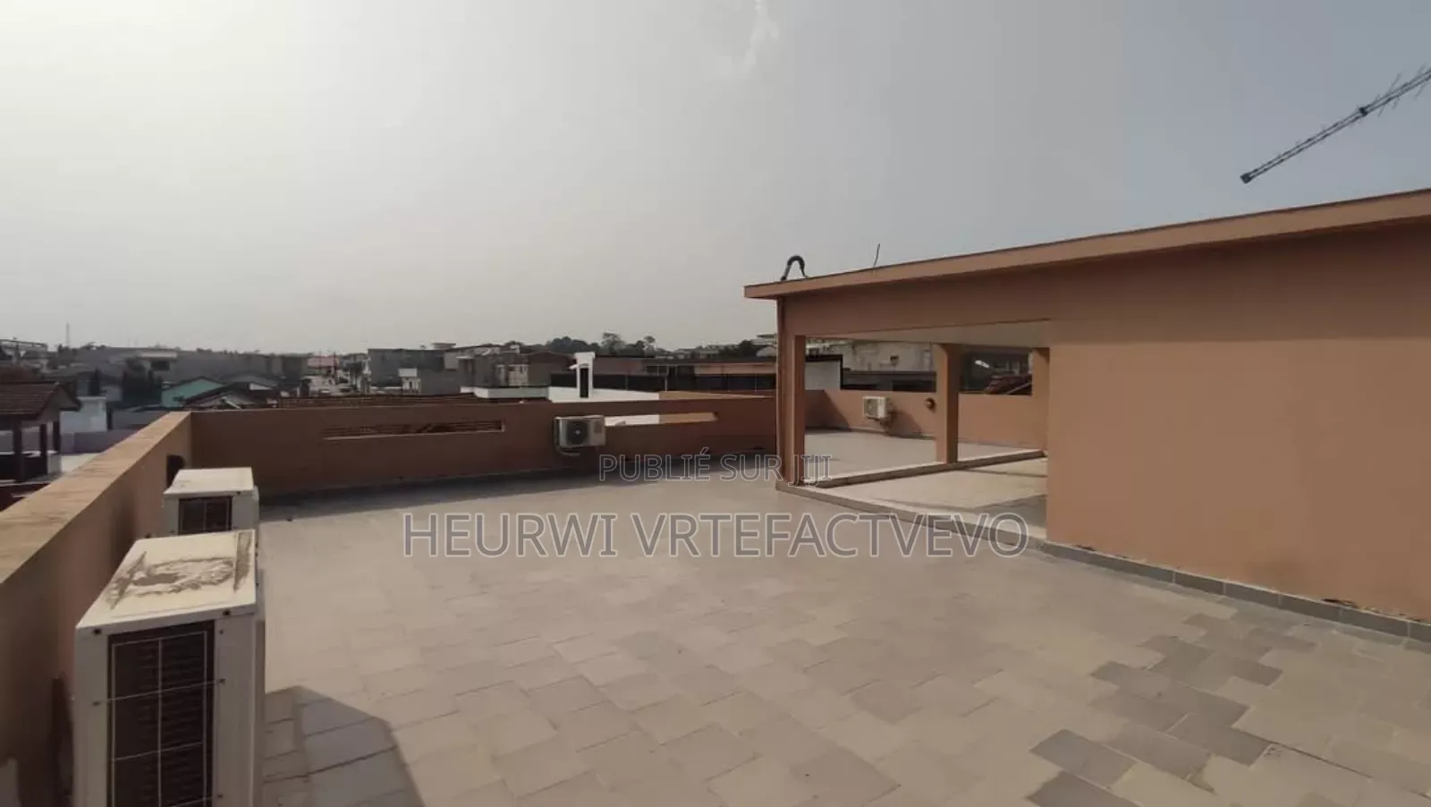 Furnished 4chbre Duplex dans Yozalem, Cocody à Vendre