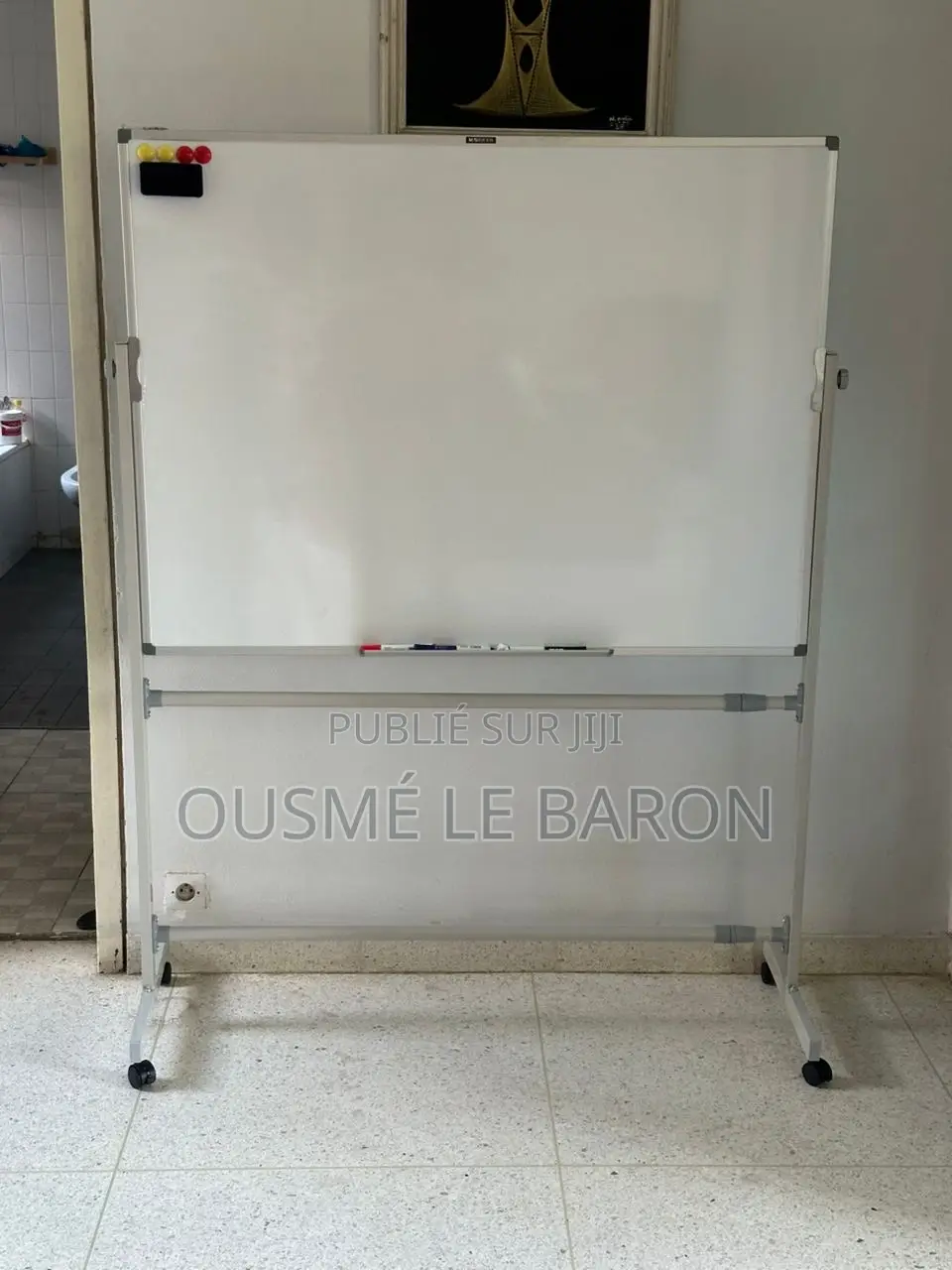 Tableau Effaçable À Sec + Pied en Roulette- 120x90cm