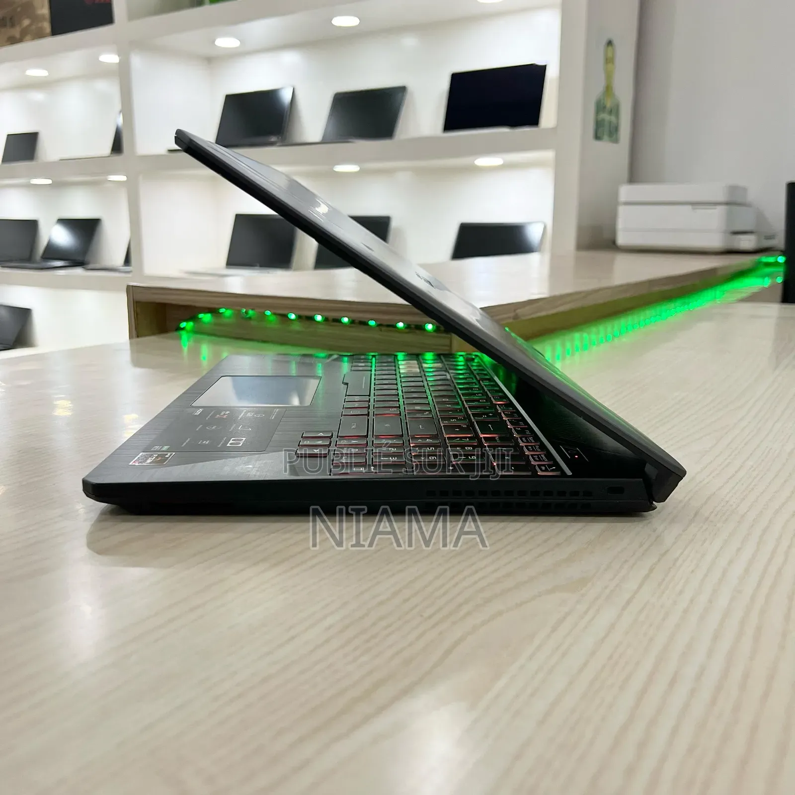 New Asus TUF Gaming FX504 16GB Intel Core I5 SSD 512GB