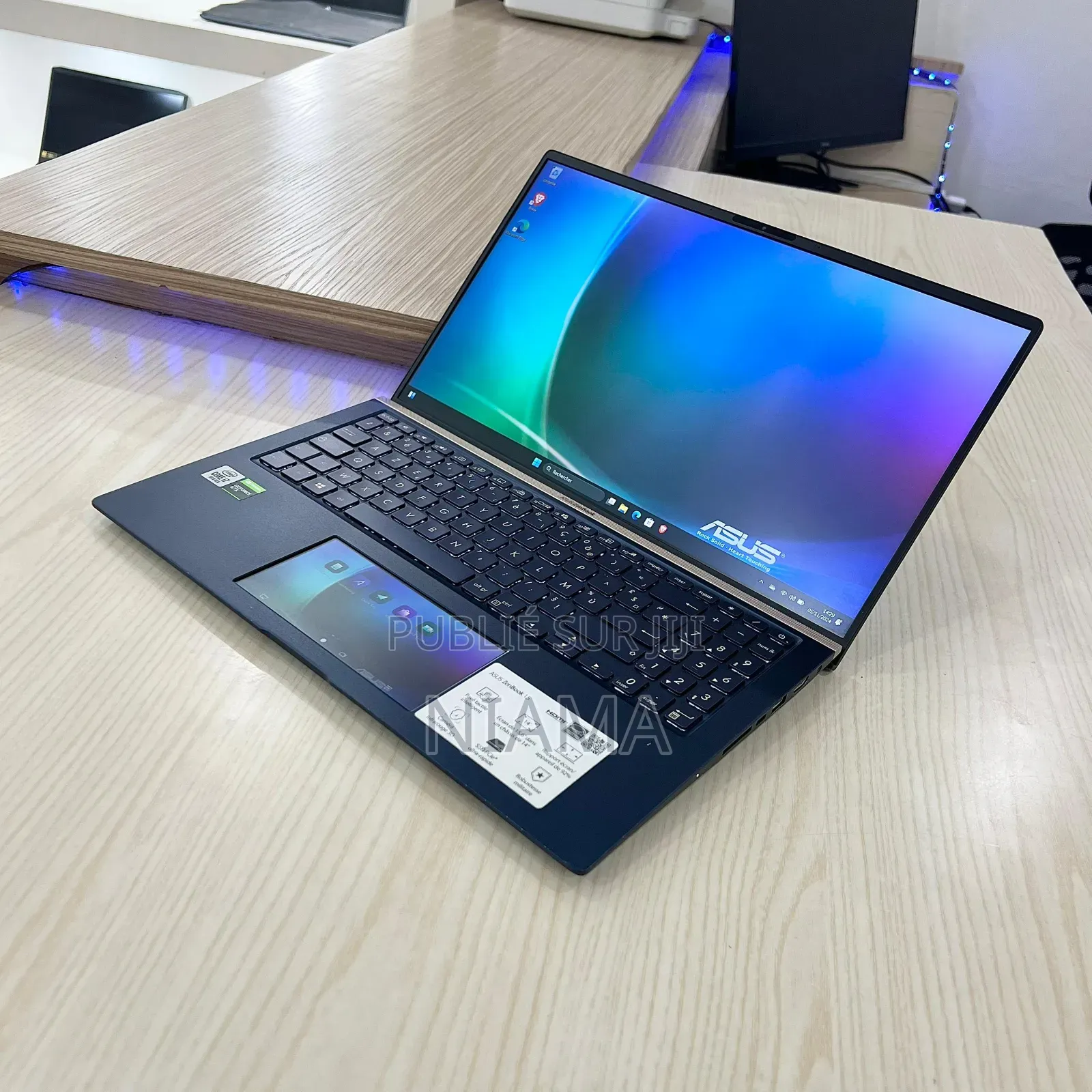 New Asus Zenbook Duo 14 8GB Intel Core I7 SSD 512GB