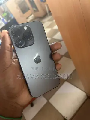 Photo - Apple iPhone 14 Pro 256 GB Black