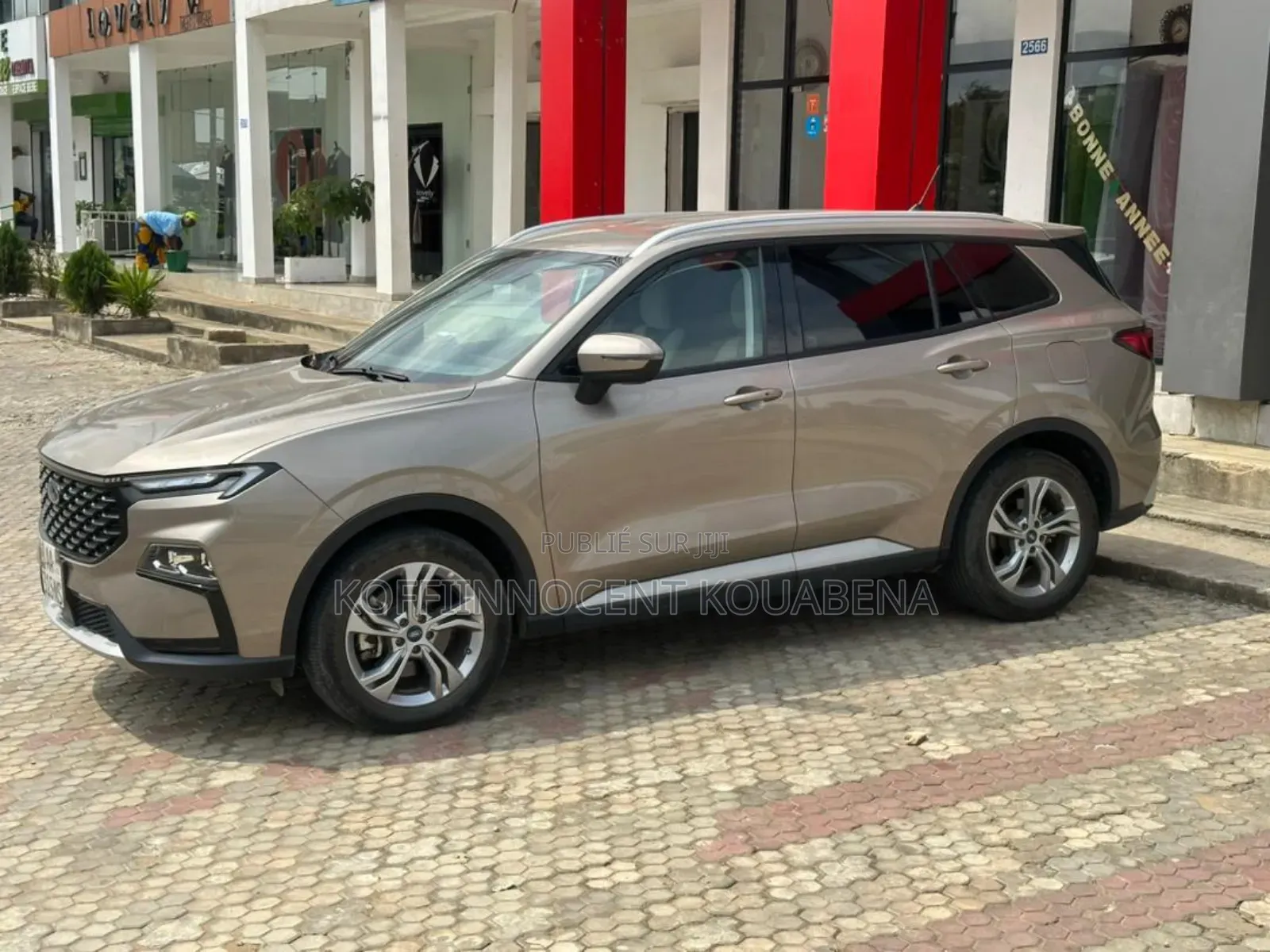 New Ford Taurus 2023 Blanc cassé