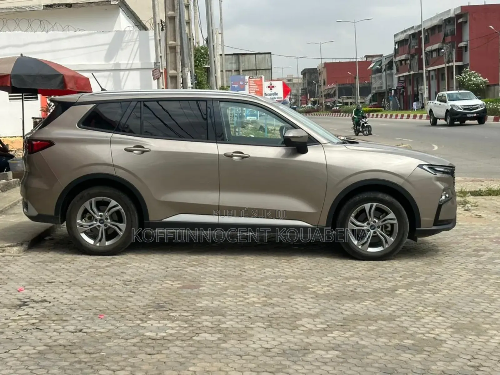 New Ford Taurus 2023 Blanc cassé