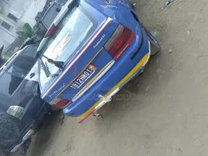 Toyota Corolla 1.4 2004 Bleu