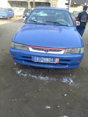 Toyota Corolla 1.4 2004 Bleu