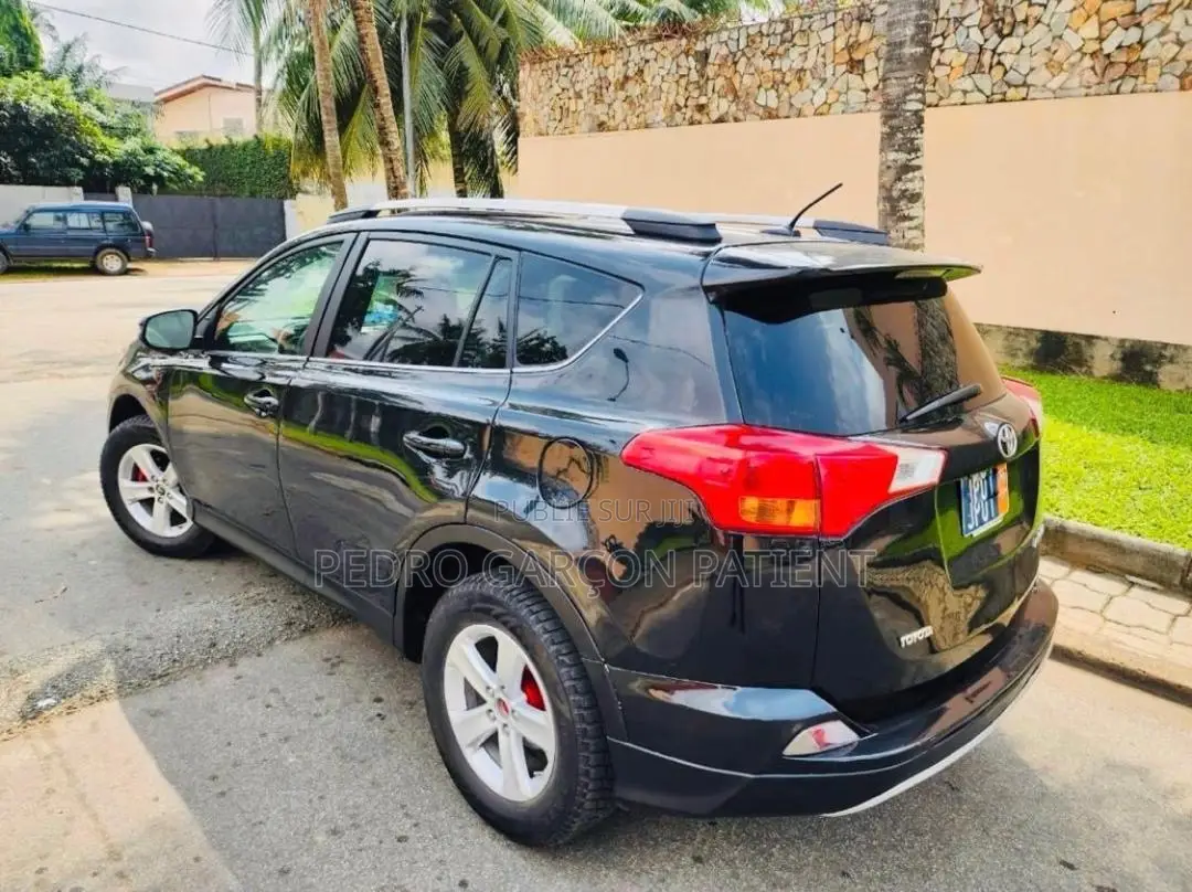 Toyota RAV4 2015 Noir