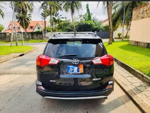 Toyota RAV4 2015 Noir