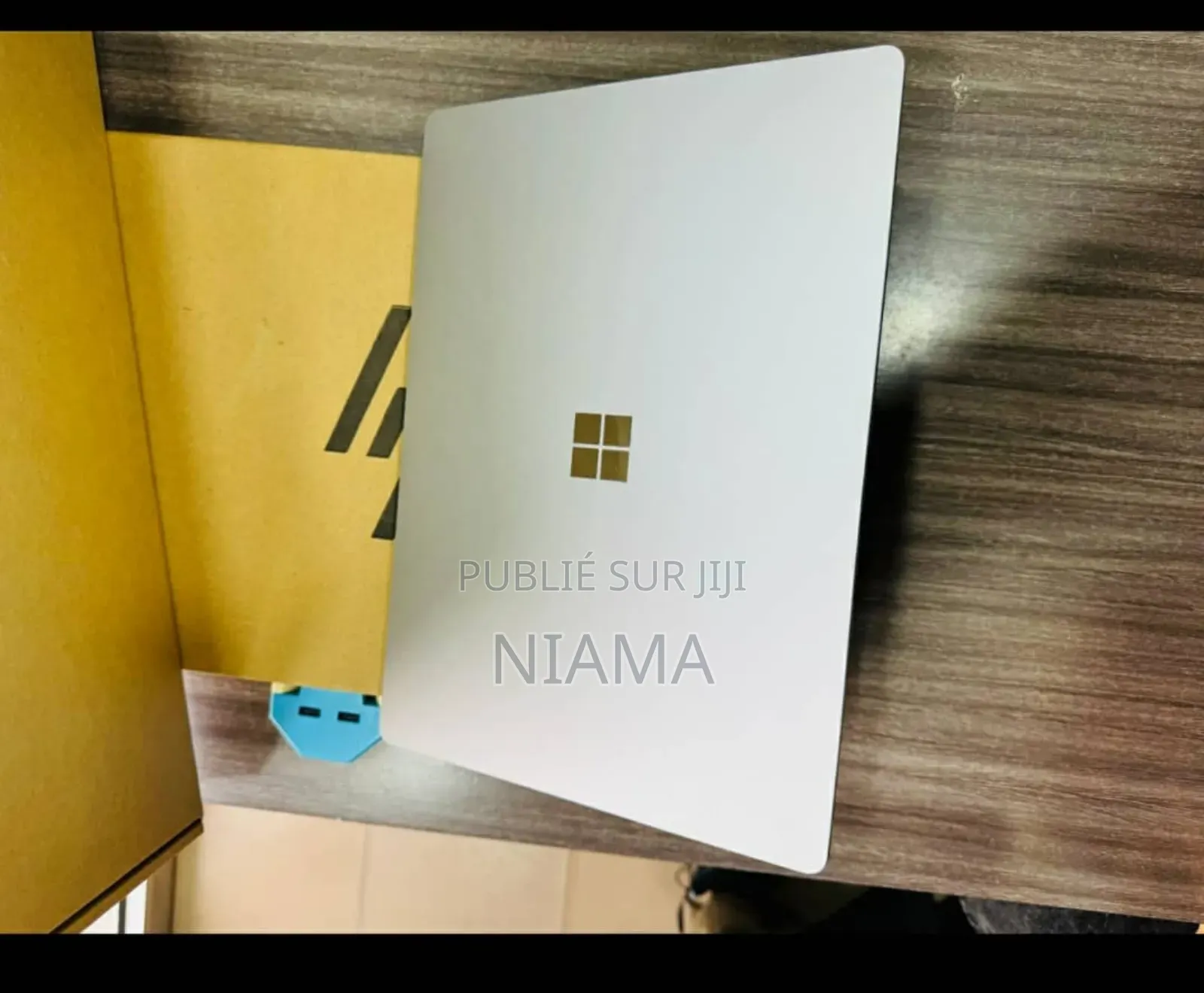 New Microsoft Surface Laptop 3 8GB Intel Core I5 SSD 256GB