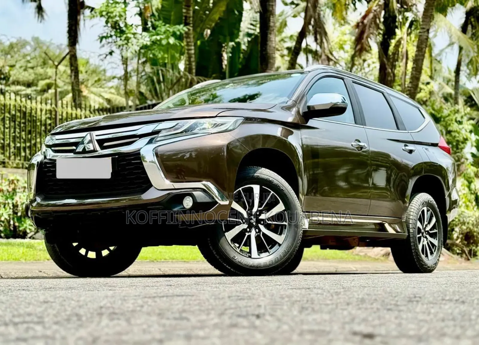 Mitsubishi Pajero 2018 Argenté