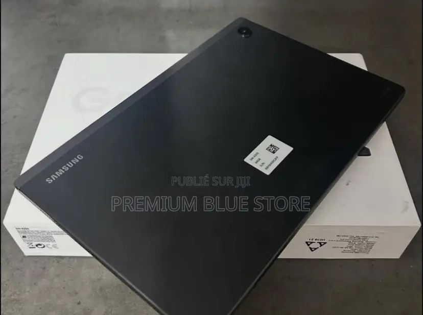 Neuf Samsung Galaxy Tab A 8.4 (2020) 64 GB Autre